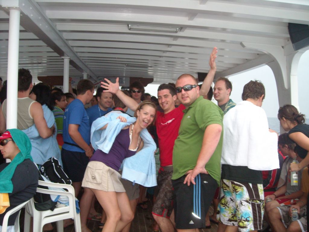 i/Kranj/Absolvent08/05-BoatParty/absolvent 1730.jpg